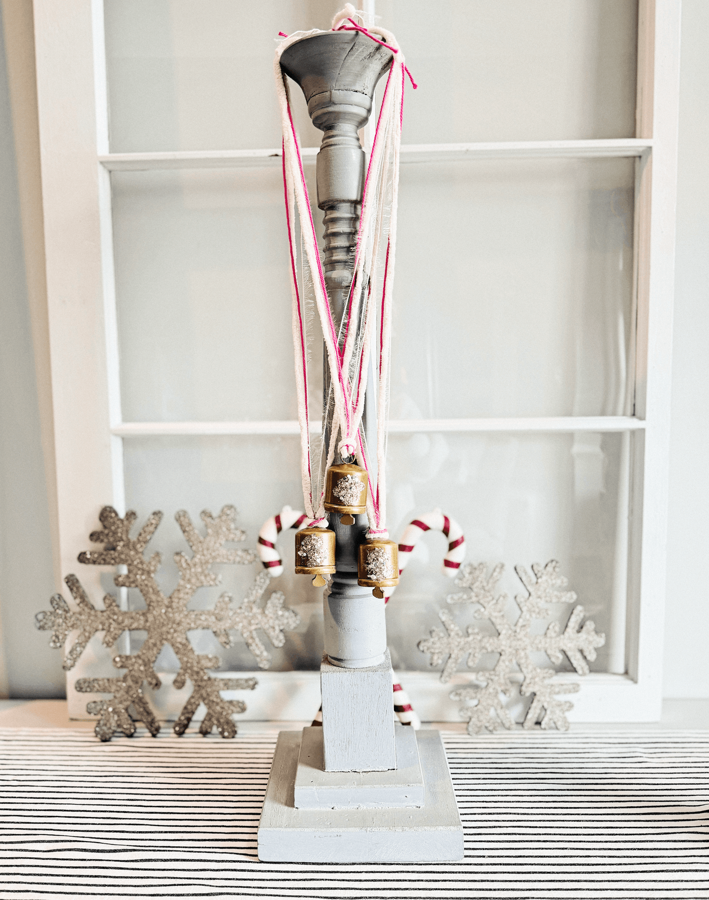 Vintage-Inspired Mica Bell Ornament – Rose Pink Edition