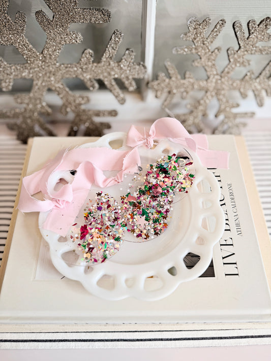 Acrylic Circle Tag with Holiday Sparkle & Pink Fabric Ribbon