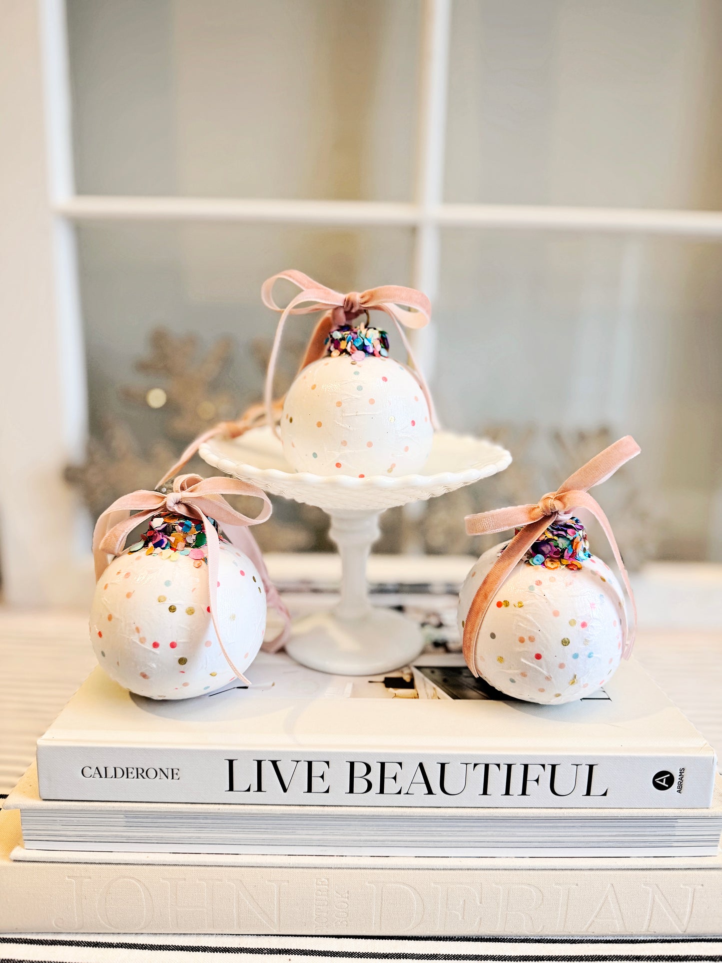 Confetti Twinkle Ceramic Ornament
