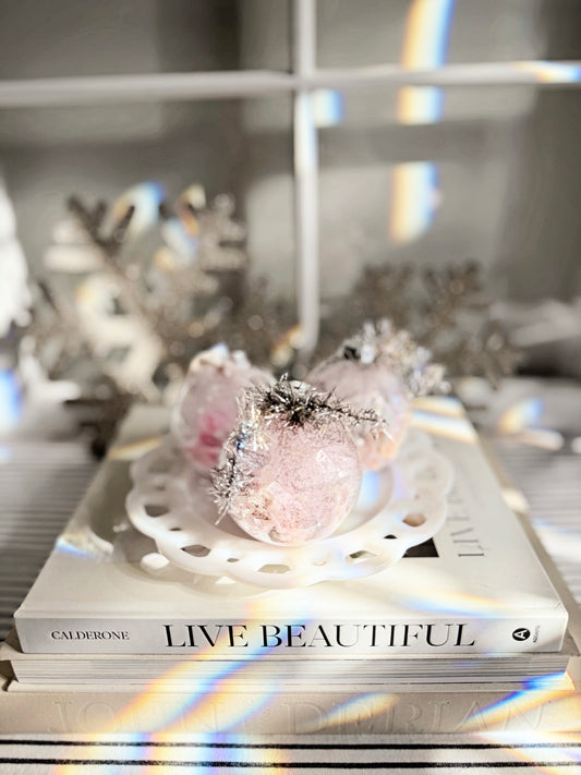Frosted Pink Tinsel Ornament – Glass Globe in Silver & Blush