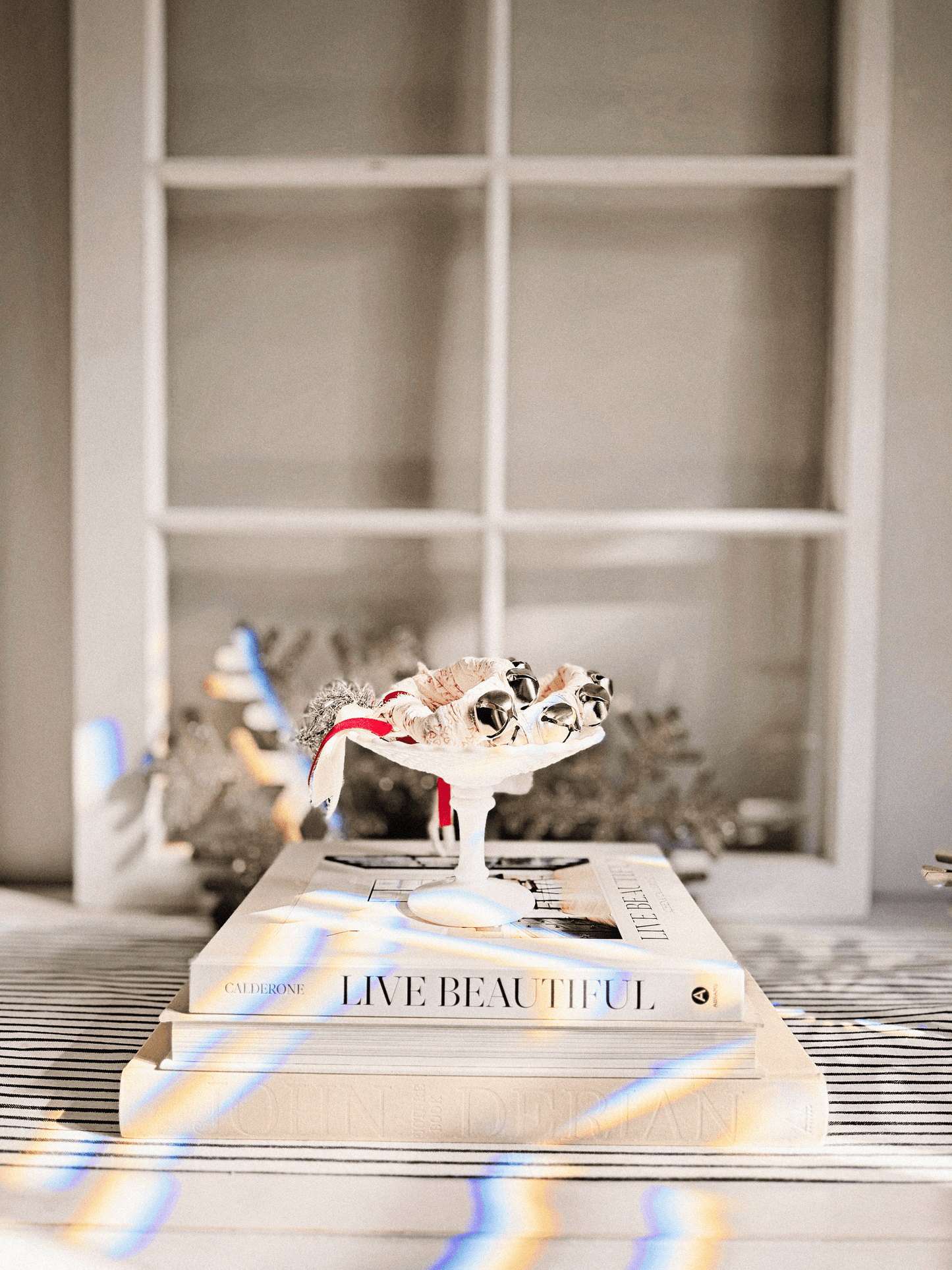 Heirloom Hand-Tied Jingle Bell Ring – Vintage French Linen & Silver Tinsel