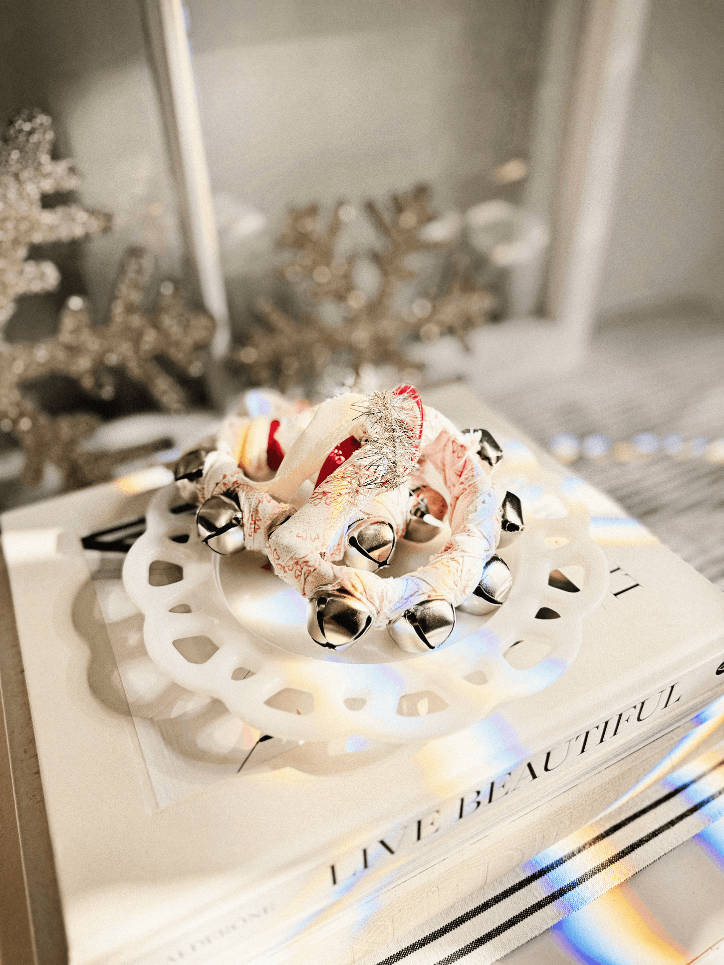 Heirloom Hand-Tied Jingle Bell Ring – Vintage French Linen & Silver Tinsel